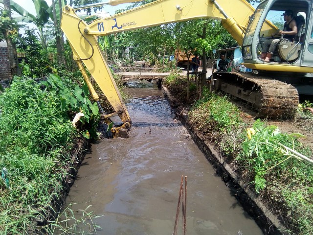 Normalisasi Sal kemong JI. kedung waru (Th. 2019)